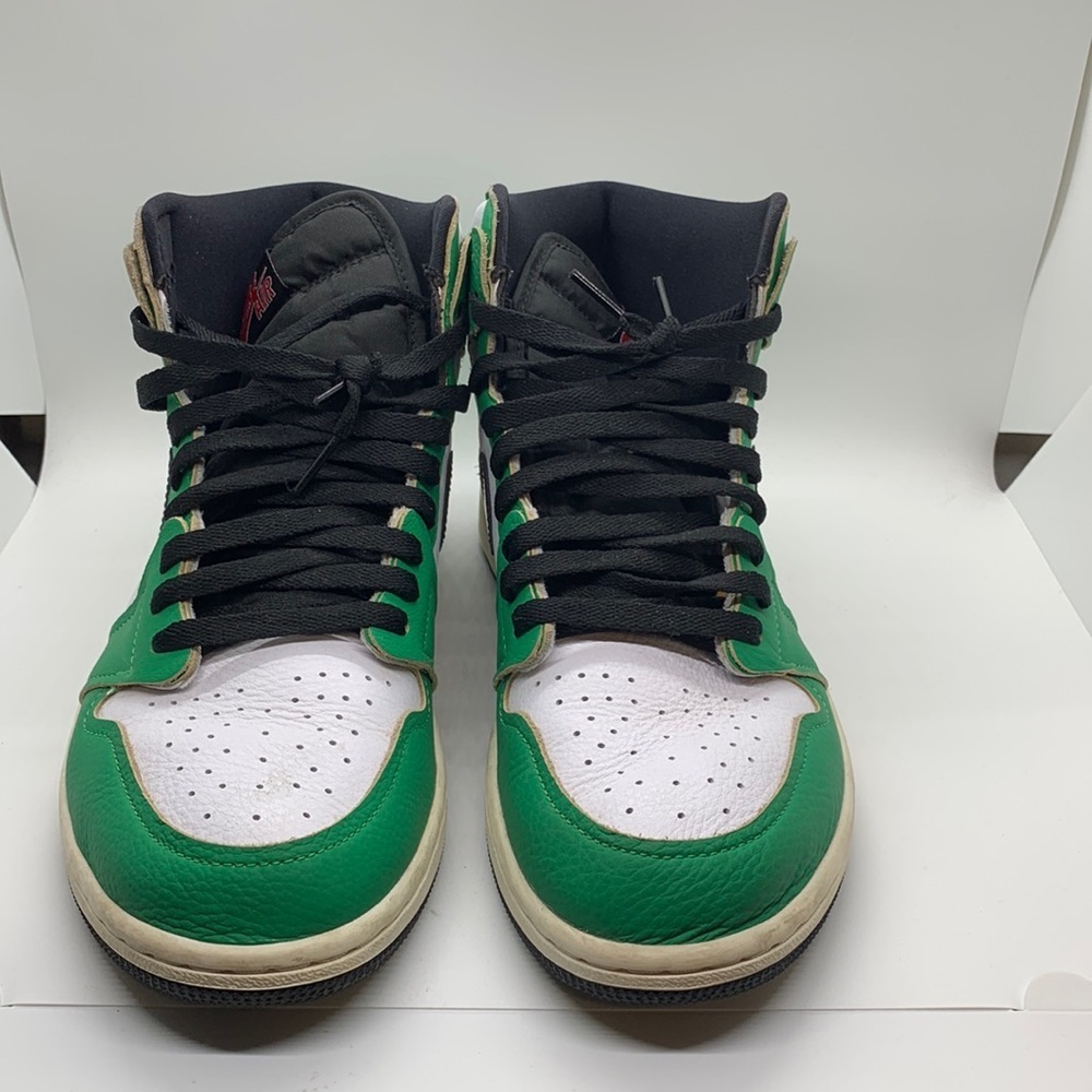Nike Air Jordans 1 Retro High Lucky Green Size W11.5